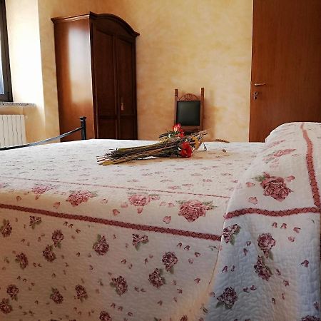 B&B Pivi Ponti sul Mincio Exterior foto
