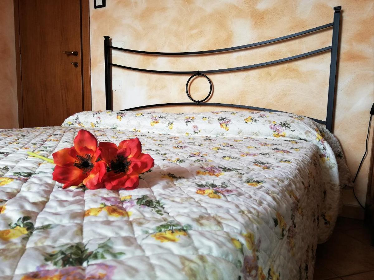 B&B Pivi Ponti sul Mincio Exterior foto