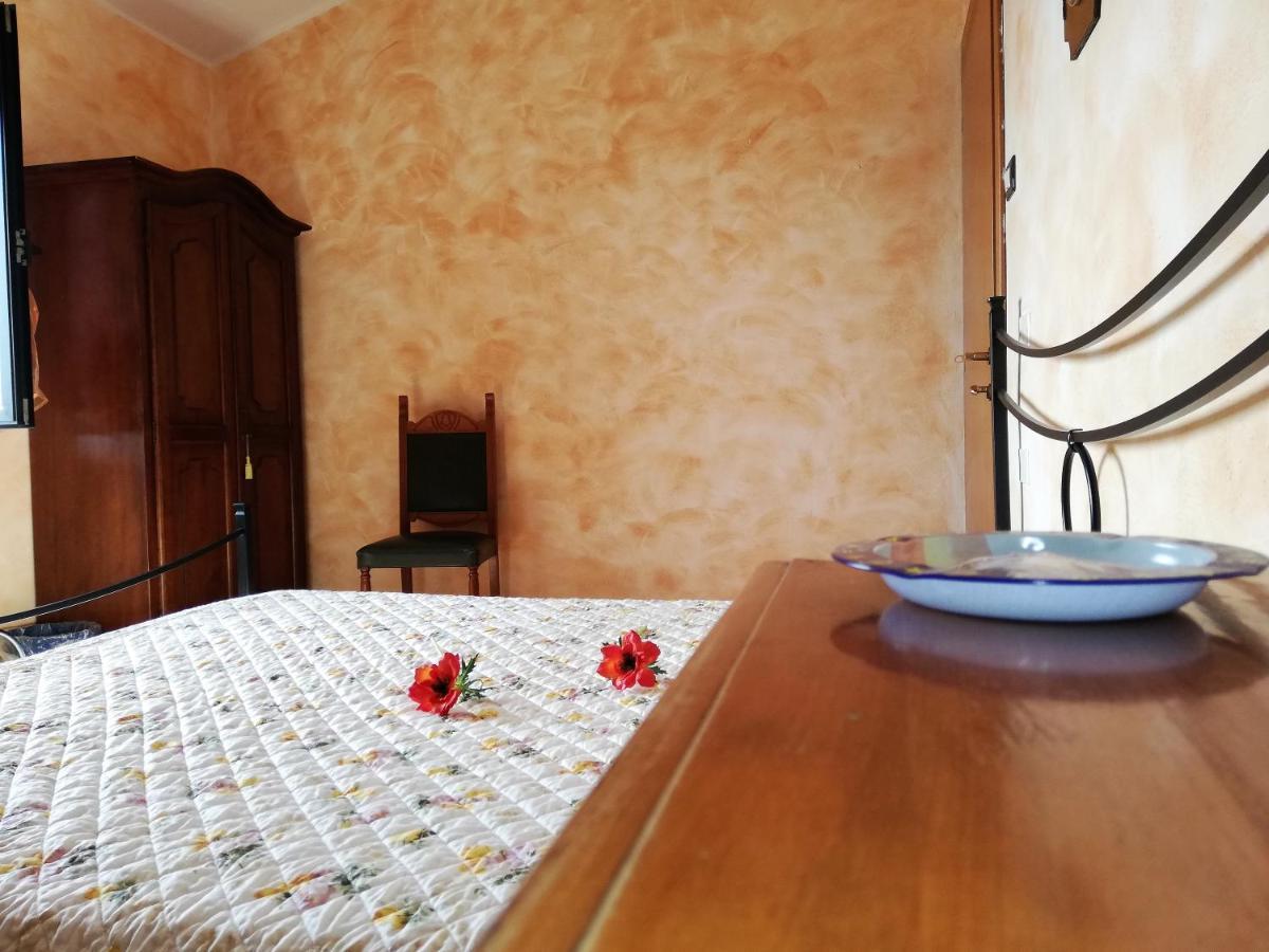 B&B Pivi Ponti sul Mincio Exterior foto